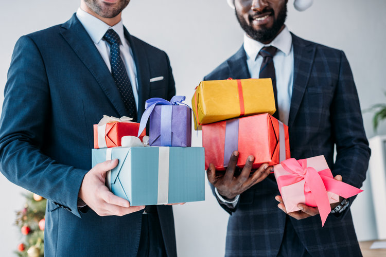 Unique Corporate Gift Ideas for the Upcoming Holidays